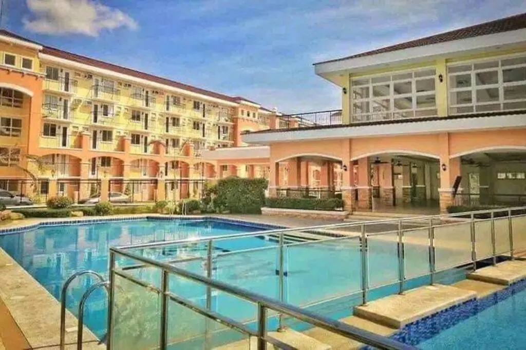 Brand New 1Br Condo, Free Pool, Wifi & Netflix location